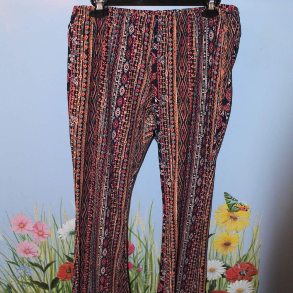 Flared Tribal Print Casual Pants